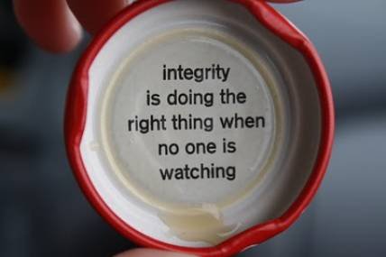 A integridade nos negócios é uma escolha que deveria ser simples.