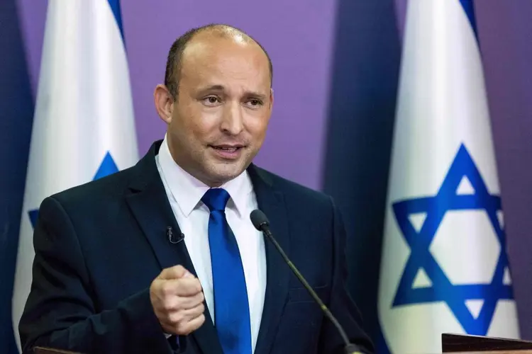 Naftali Bennett: carismático e com boa entrada na mídia, milionário pode firmar coalizão para se tornar próximo primeiro ministro de Israel (YONATAN SINDEL/POOL/AFP/Getty Images)