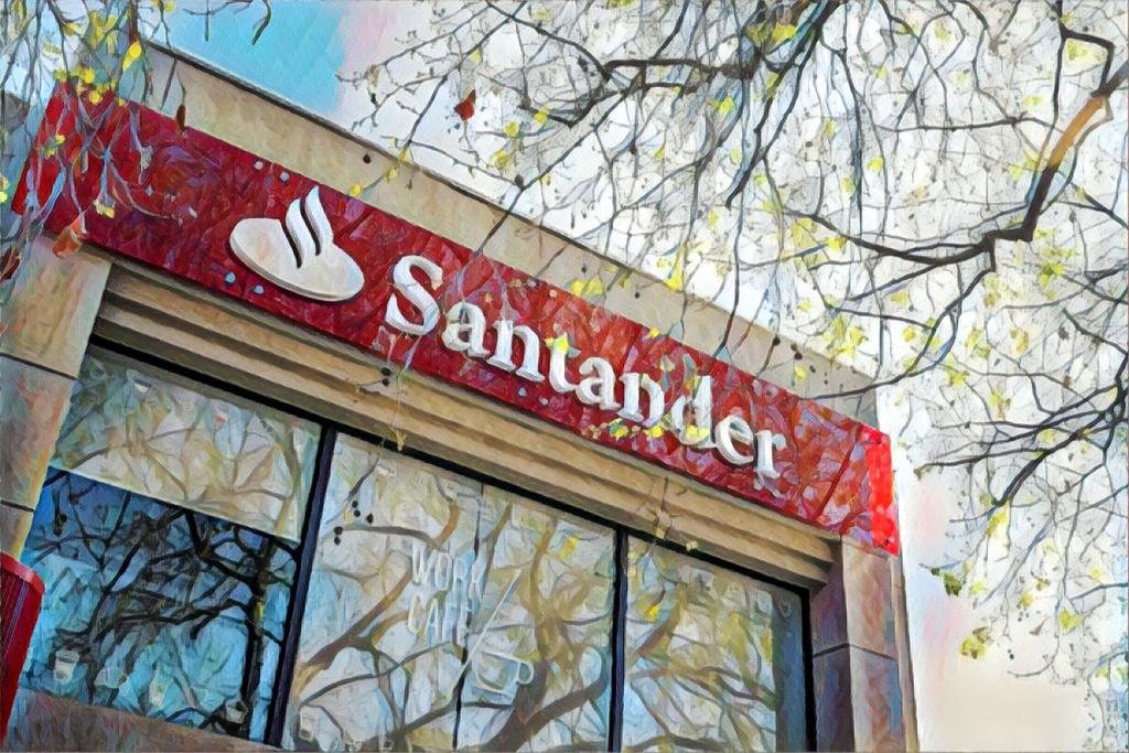 Santander lucra R$ 3,9 bi no quarto trimestre, alta de 75%