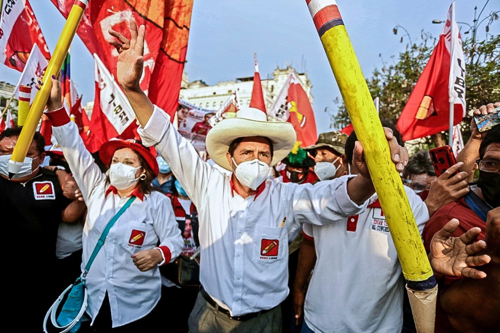Pedro Castillo, candidato de esquerda no Peru: proposta de taxar mais a mineração em meio à alta das commodities no mundo (AFP/AFP)