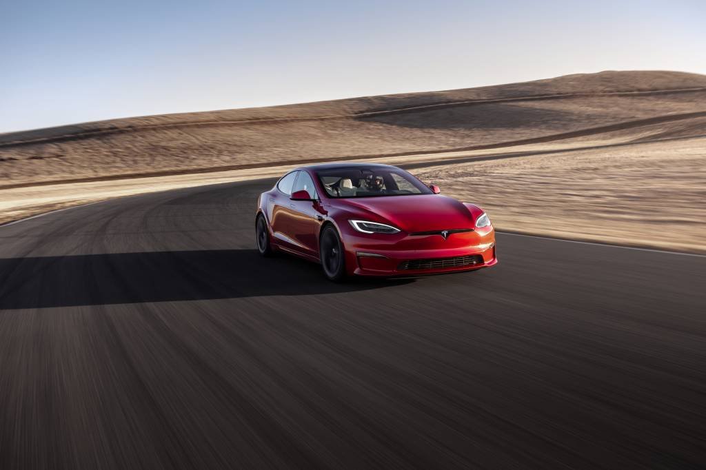 Model S Plaid: carro elétrico da Tesla custa por volta de 600 mil reais (Tesla/Divulgação)