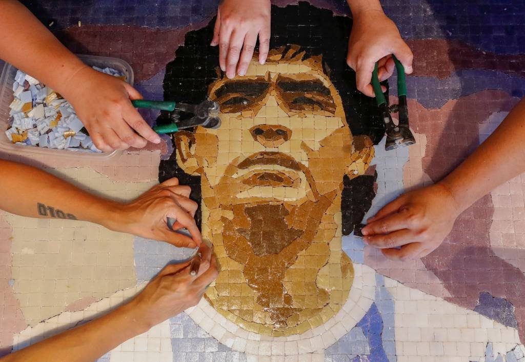 Justiça argentina começa interrogatórios por morte de Maradona