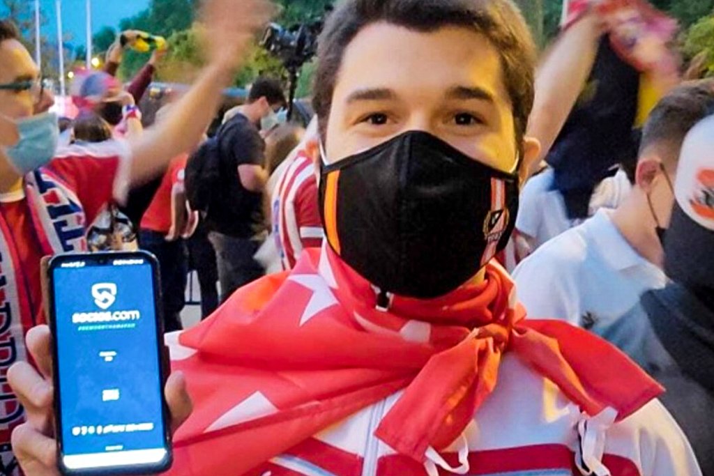 Clubes de futebol começam a adotar criptomoedas