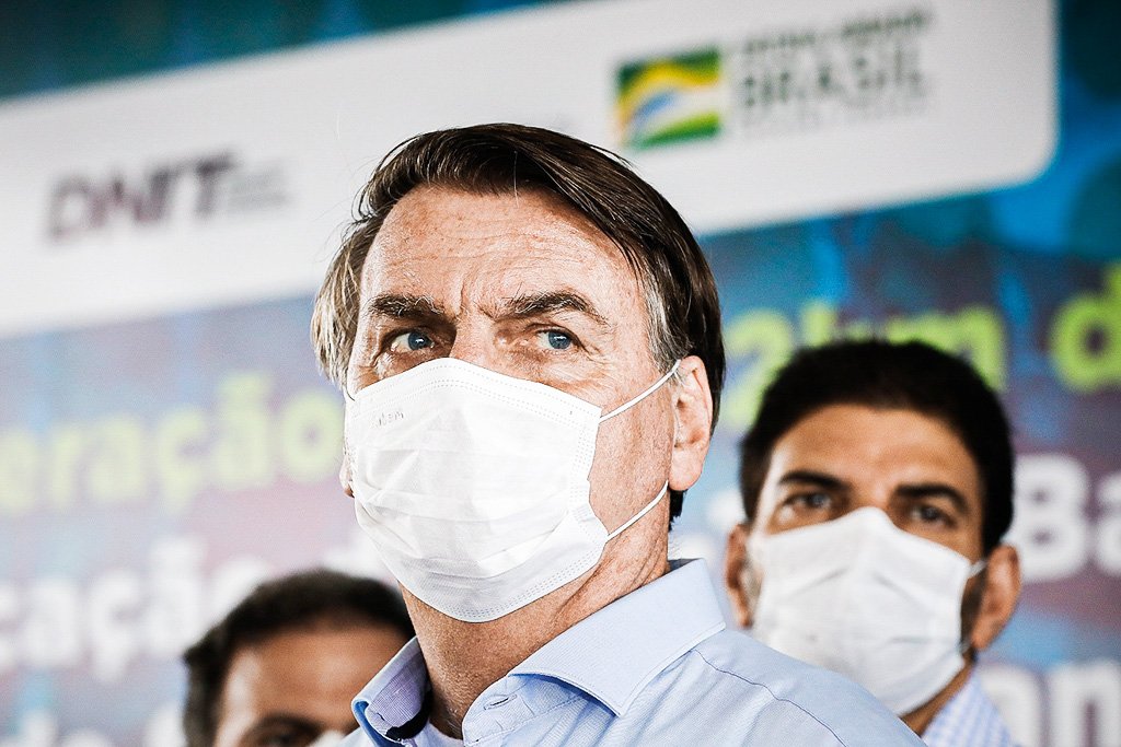 58% acham que Bolsonaro não merece ser reeleito em 2022, diz EXAME/IDEIA