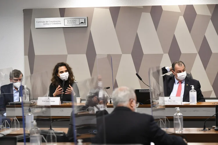 Infectologista Luana Araújo deu depoimento organizado (Leopoldo Silva/Agência Senado/Flickr)
