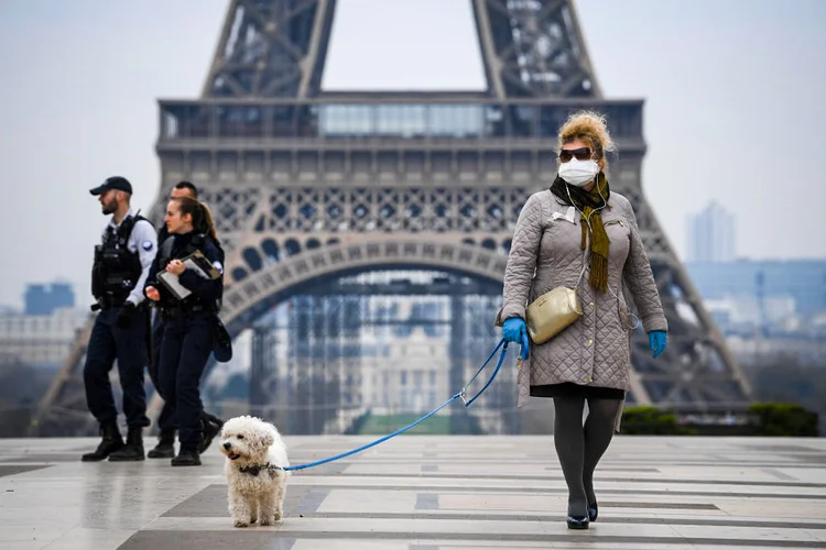 Paris, na França: preocupação é sobretudo com os jovens que ainda não foram vacinados (Pascal Le Segretain/Getty Images)