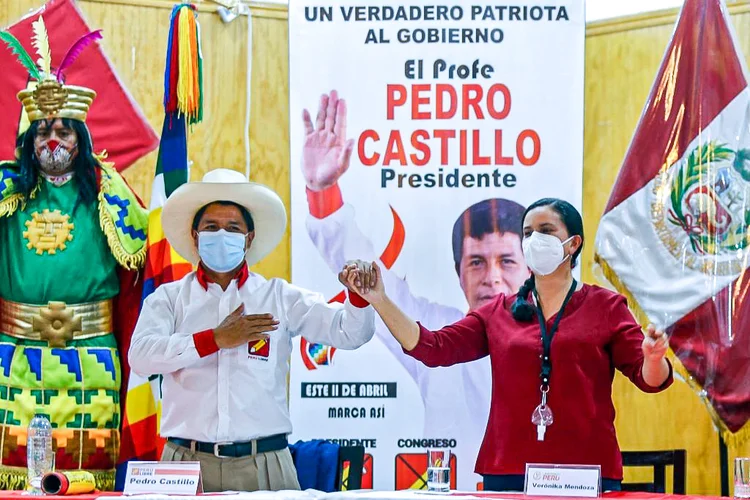 . O socialista vem de uma área pobre do norte do Peru e concentra o voto do interior, revoltado por se sentir abandonado na história do crescimento peruano (GIAN MASKO/AFP/Getty Images)