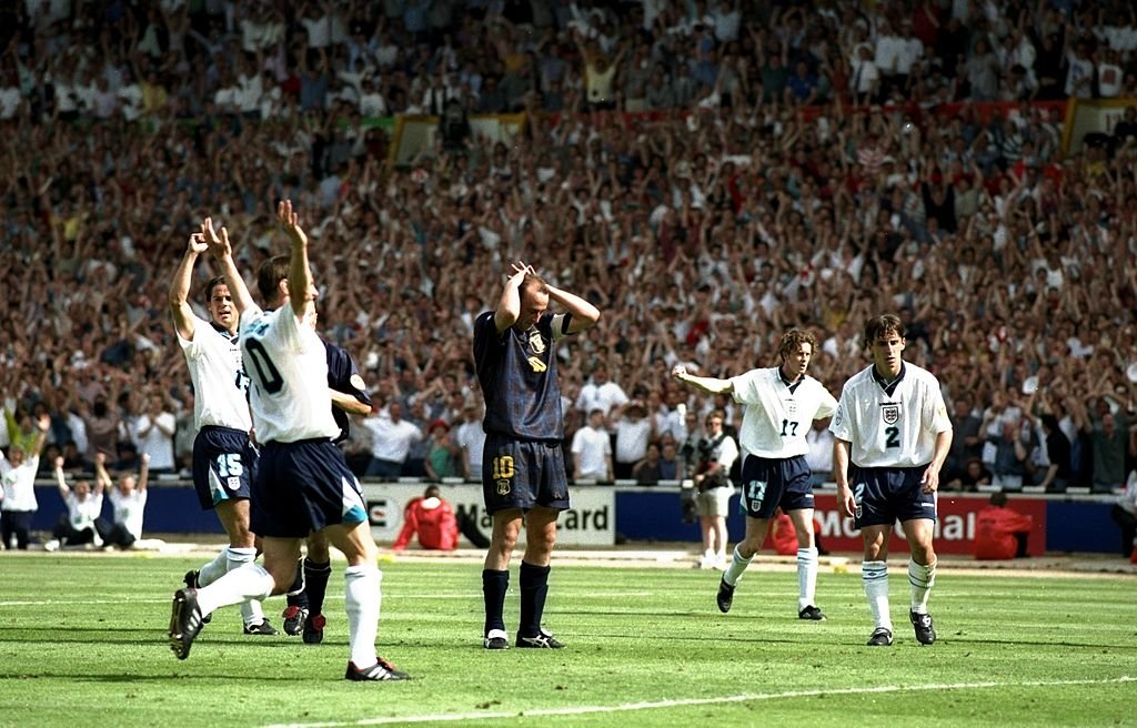 Em jogo equilibrado, Inglaterra e Escócia empatam sem gols na Eurocopa -  Lance!