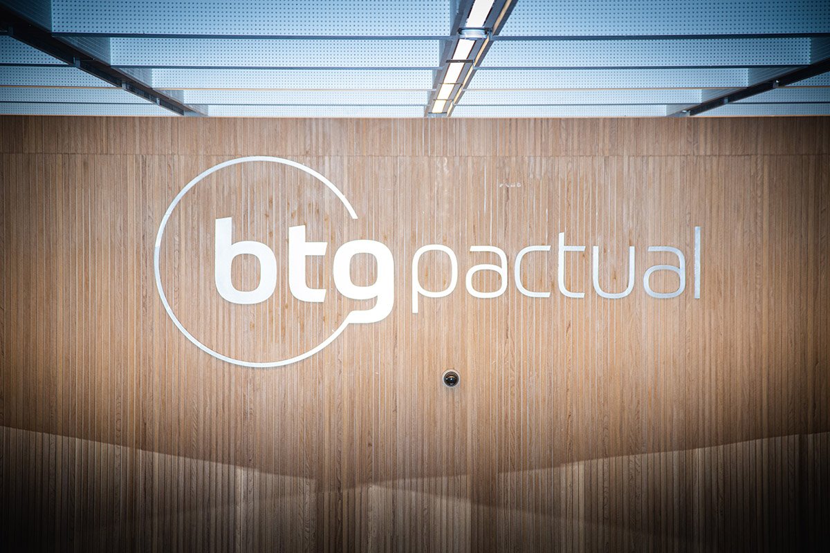 Maiores investidores do país debatem criptomoedas em evento do BTG Pactual