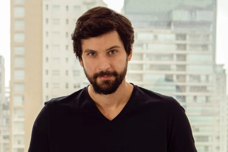 Nelson Barros, CEO da Etiqueta Única: "vamos criar uma solução para empresas de varejo que querem entrar no mercado de second hand" (Etiqueta Única/Divulgação)