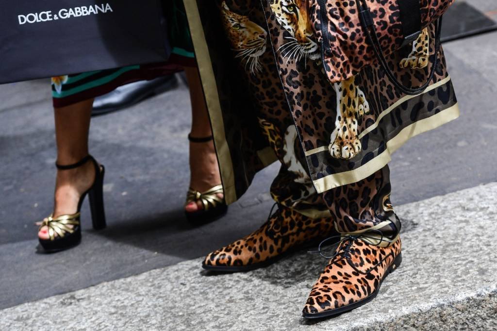 Dolce & Gabbana apresenta coleção cheia de cores em Milão