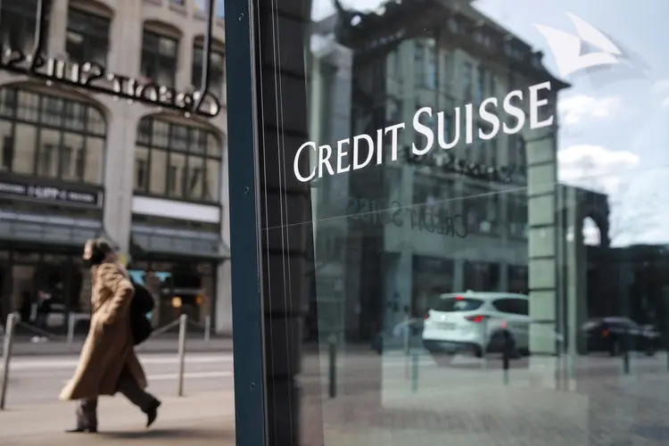 Credit Suisse e UBS: Fusão dará origem ao maior banco da história do país (Stefan Wermuth/Bloomberg)