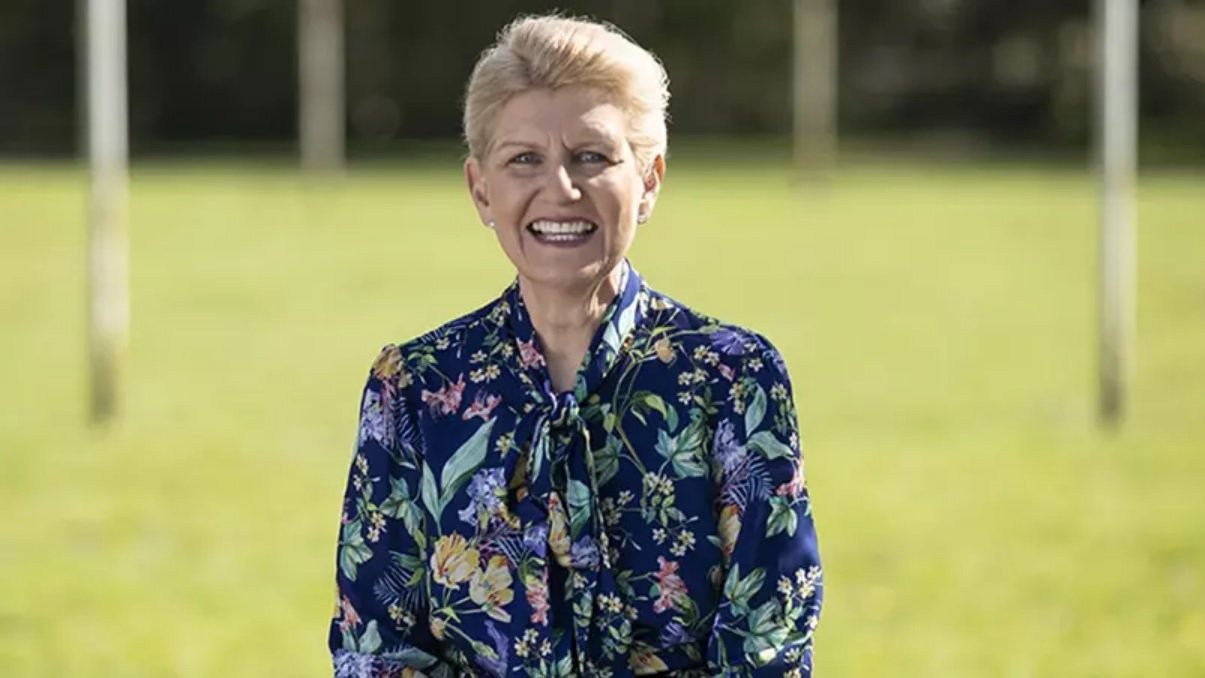 Federação de Futebol da Inglaterra escolhe primeira mulher presidente