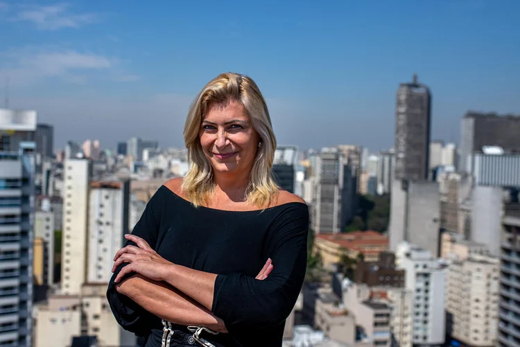 Maite Schneider: consultora foi eleita pelo LinkedIn como uma Top Voice e trabalha com Direitos Humanos desde 1990 (Arquivo Pessoal/Divulgação)