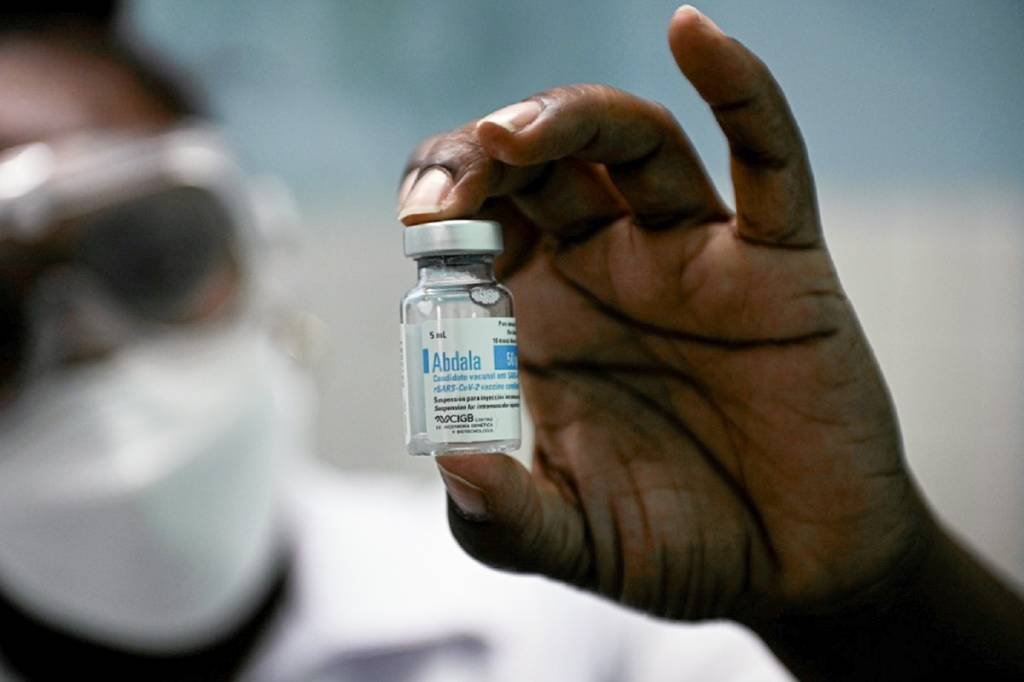 Cuba afirma que vacina Abdala é 92,28% eficaz contra o coronavírus