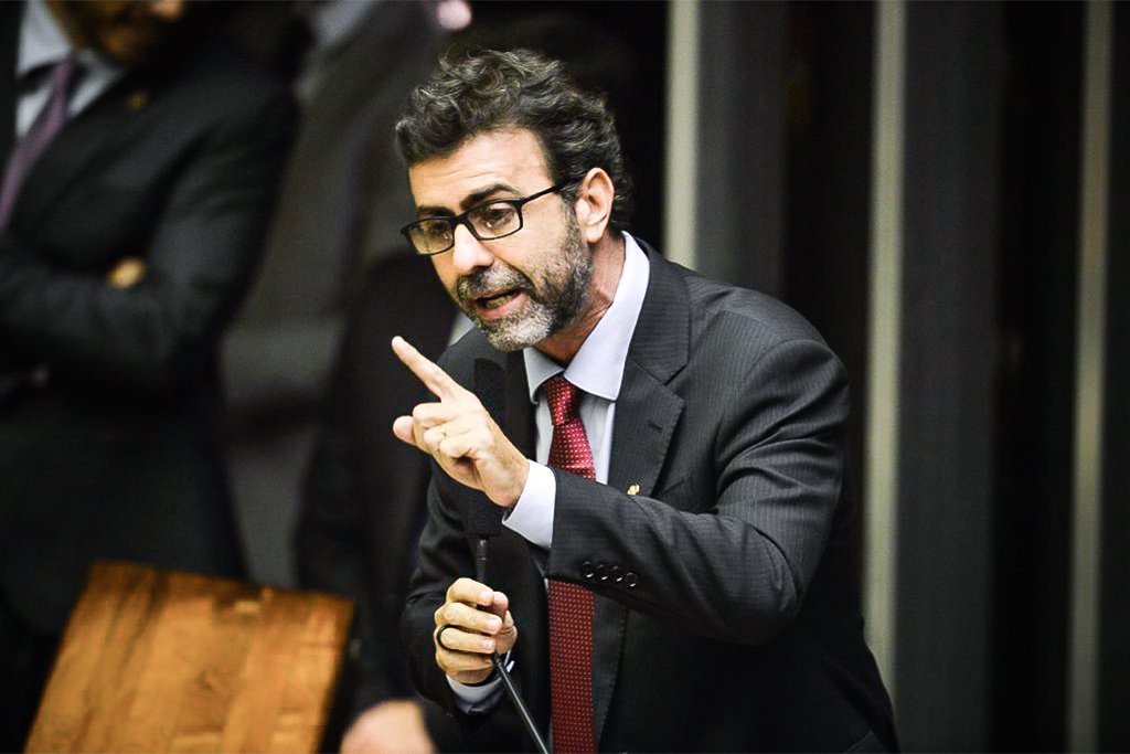 PT adia decisão sobre retirada de apoio a candidatura de Freixo ao governo do RJ