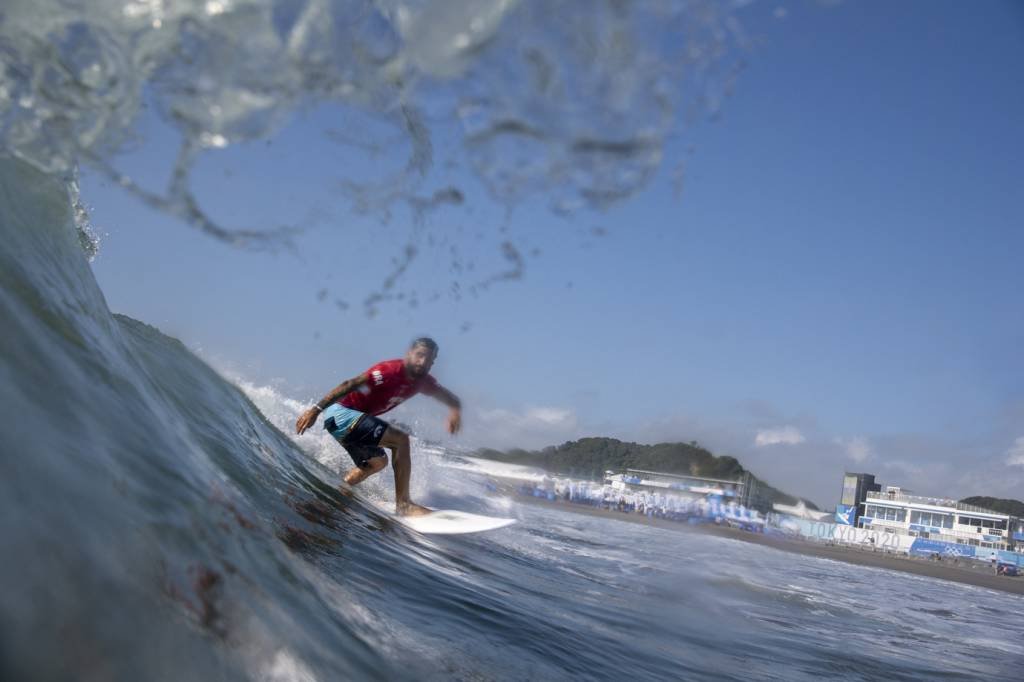 Mundial de Surfe poderá ter novas paradas em breve, diz CEO da Liga Mundial de Surfe (WSL) (Olivier MORIN/AFP)