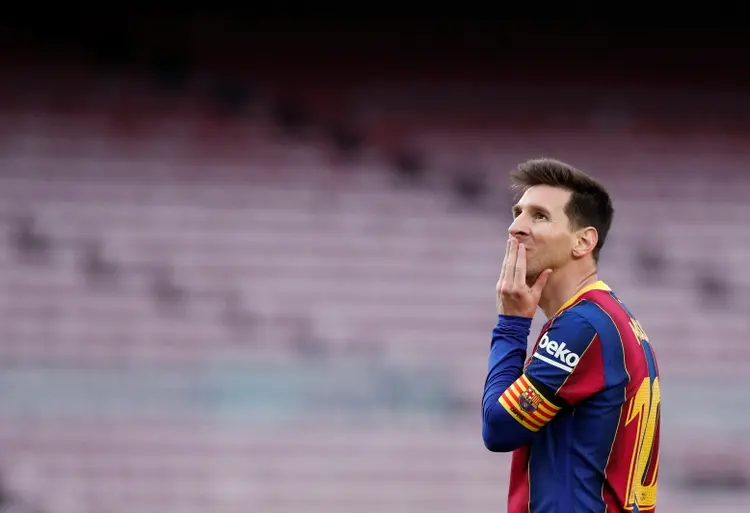 Lionel Messi: contrato com PSG iria até 2023 (Albert Gea/Reuters)