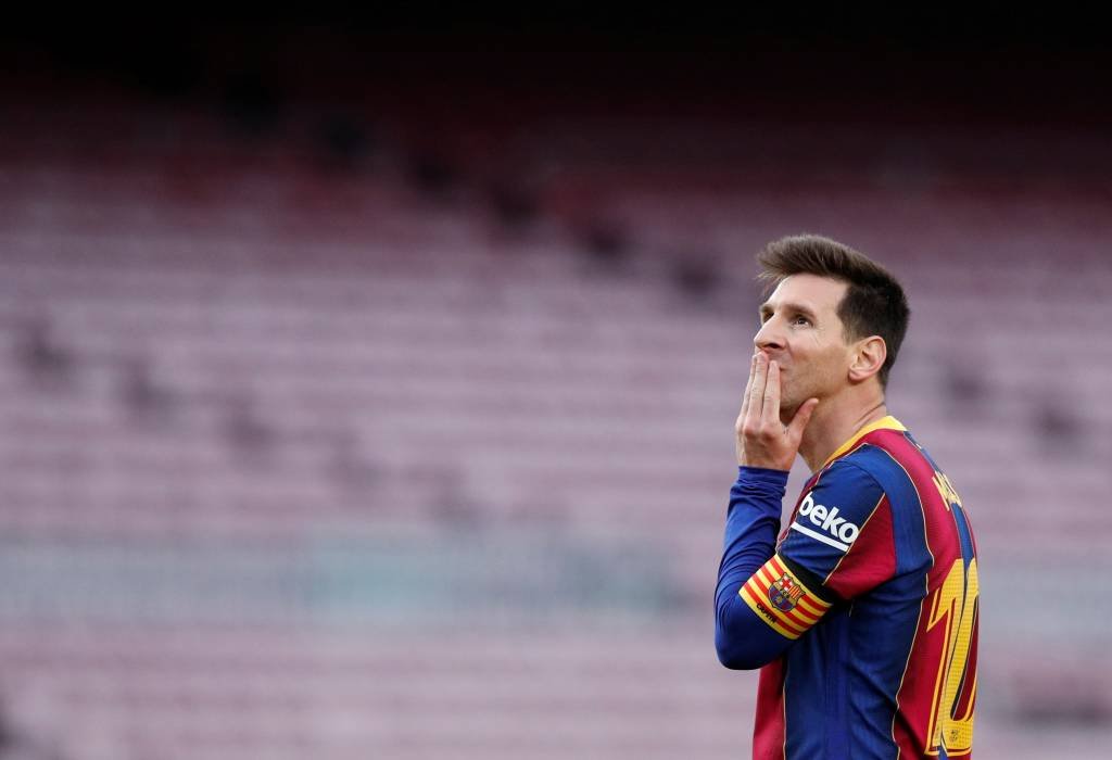 Controles financeiros da liga adiam novo contrato de Messi, diz Barcelona