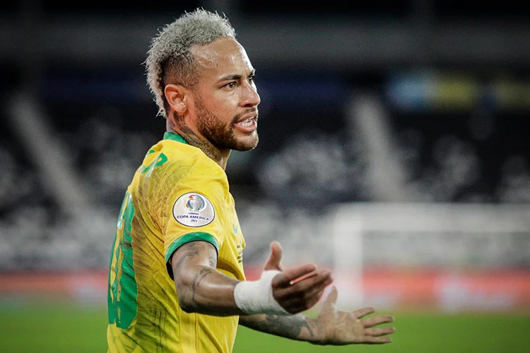 Neymar em partida do Brasil contra o Peru na Copa América. (Ricardo Moraes/Reuters)