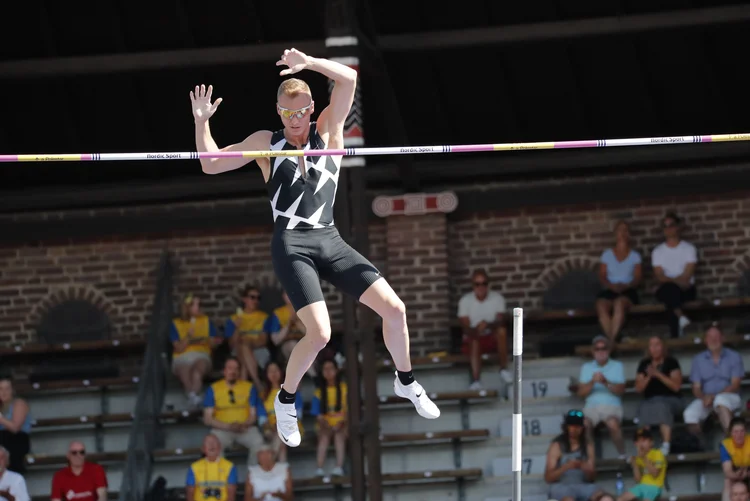 Sam Kendricks compete na Diamond League em Estocolmo. (TT News Agency/Christine Olsson/tt/Reuters)