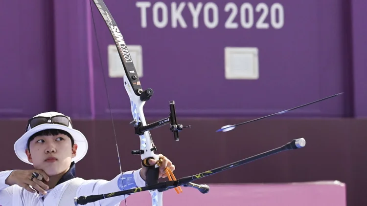 Arqueira sul-coreana An San compete durante Olimpíada de Tóquio. (Clodagh Kilcoyne/Reuters)