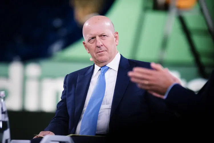 David Solomon, CEO do Goldman Sachs: banco prometeu aumentar o quadro de funcionários nas unidades mais ativas para melhorar saúde mental das equipes. (Tiffany Hagler-Geard/Bloomberg)