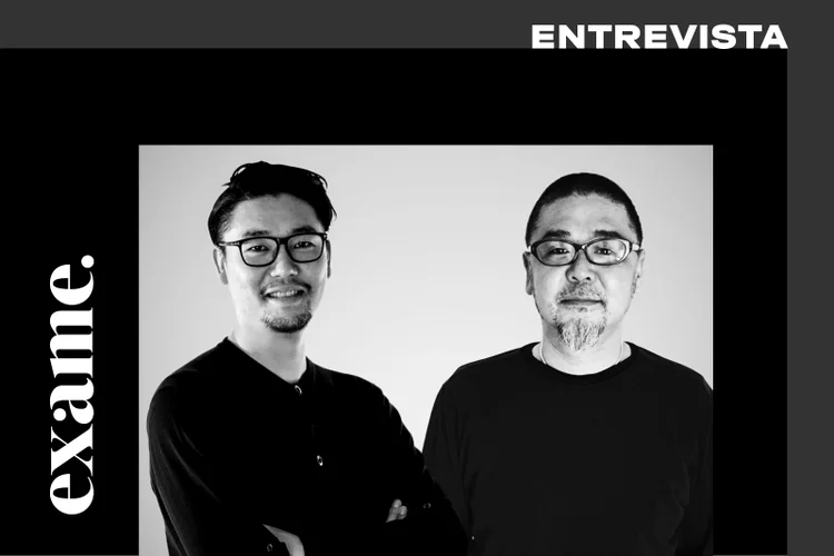 Os designers Kota Iguchi e Asao Tokolo, que criaram os símbolos dos Jogos de Tóquio  (Divulgação/Divulgação)