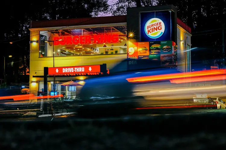 Burger King: a empresa faz seu processo de recrutamento por WhatsApp (Eduardo Frazão/Exame)