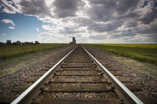 Imagem referente à matéria: Pequim sedia conferência sobre futuro das ferrovias de alta velocidade e inteligência artificial