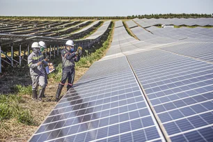 Imagem referente à matéria: Brasol planeja fazer R$ 1 bilhão em aquisições em energia solar em meio à mudanças no mercado