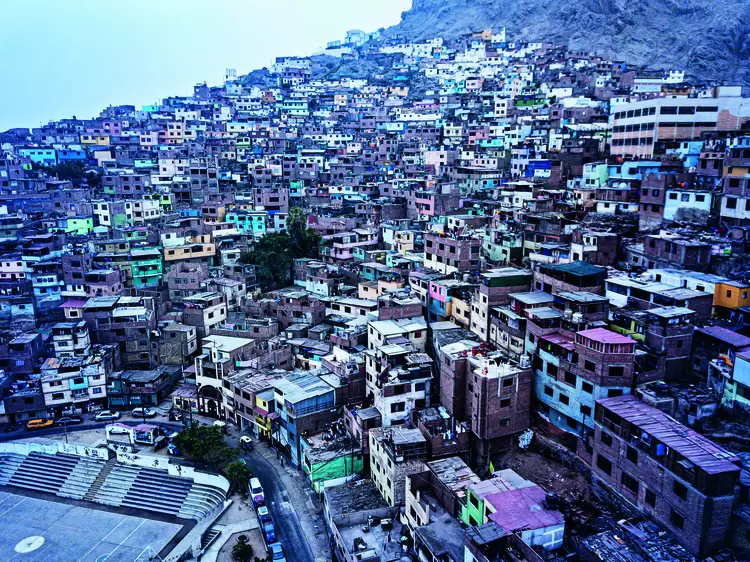 San Cristobal, em Lima, Peru: os países ricos precisarão auxiliar os mais pobres (CRIS BOURONCLE / AFP/ Getty Images/Getty Images)