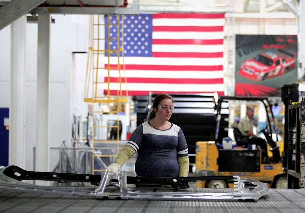Criação de vagas nos EUA em agosto decepciona: 235 mil empregos