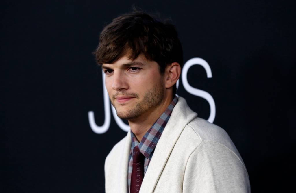 Ashton Kutcher: O apresentador Grylls classificou a doença de Kutcher como “uma jornada aterrorizante” (Mario Anzuoni/Reuters)