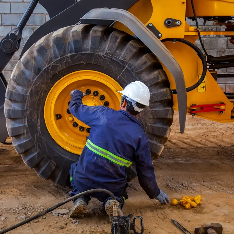 A Armac, que contava com uma frota própria de mais de 1.400 equipamentos locáveis ao fim do primeiro trimestre, pretende utilizar os recursos da oferta para a aquisição de máquinas e equipamentos (Armac/Facebook/reprodução/Reprodução)