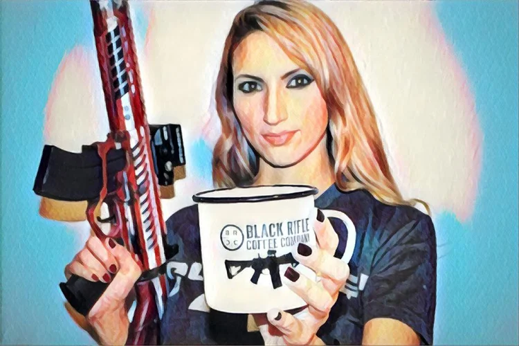 A identidade Black Rifle: ter bons produtos não é mais o suficiente e empresas precisam se posicionar sobre grandes pautas e - às vezes - escolher seu público (Black Rifle Coffee/Divulgação)