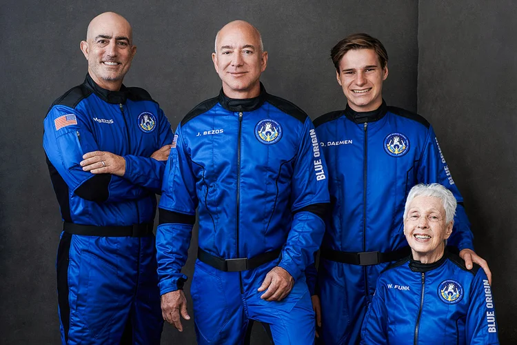 Fora do comando da Amazon, Jeff Bezos embarca para o espaço
 (Blue Origin/Divulgação)