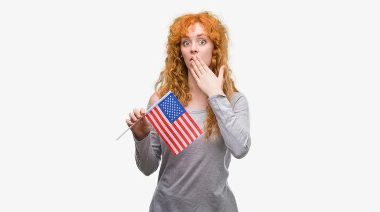 Temos medo de errar, de não falar bem, de sermos julgados. O medo consome a nossa energia! (AaronAmat/Getty Images)
