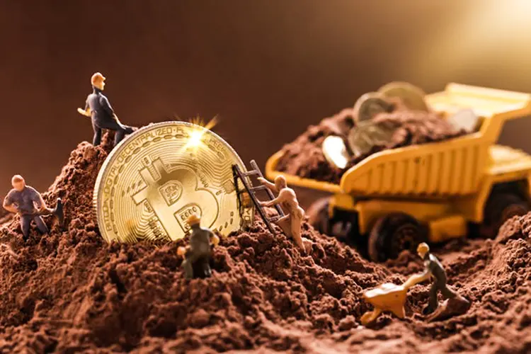 Teoria de que bitcoin pode ser ouro digital perde força entre especialistas (Liliya Filakhtova/Getty Images)