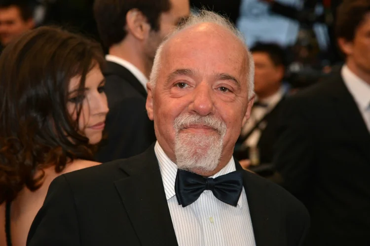 O escritor Paulo Coelho no 65º Festival de Cannes, na França, em 2012.
 (AFP/AFP)