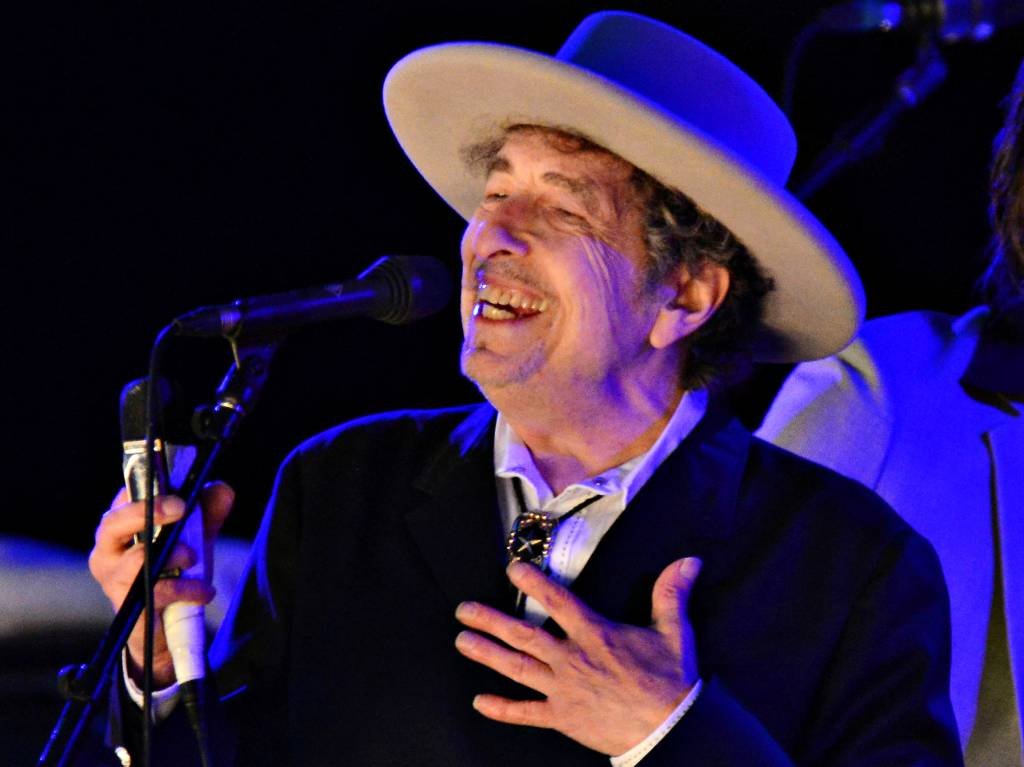 Regravação de 'Blowin' in the wind', de Bob Dylan, é leiloada por R$ 10 milhões em Londres