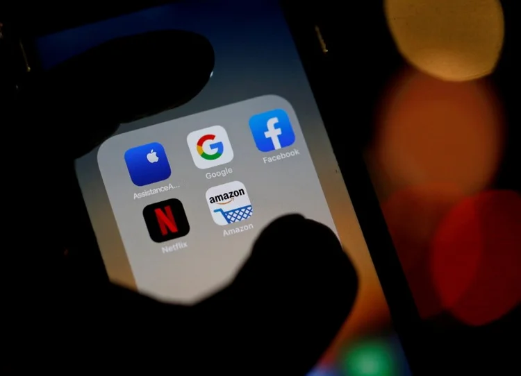 Roubo de smartphones: acesso indevido aos dados sensíveis preocupa usuários (Regis Duvignau/Reuters)