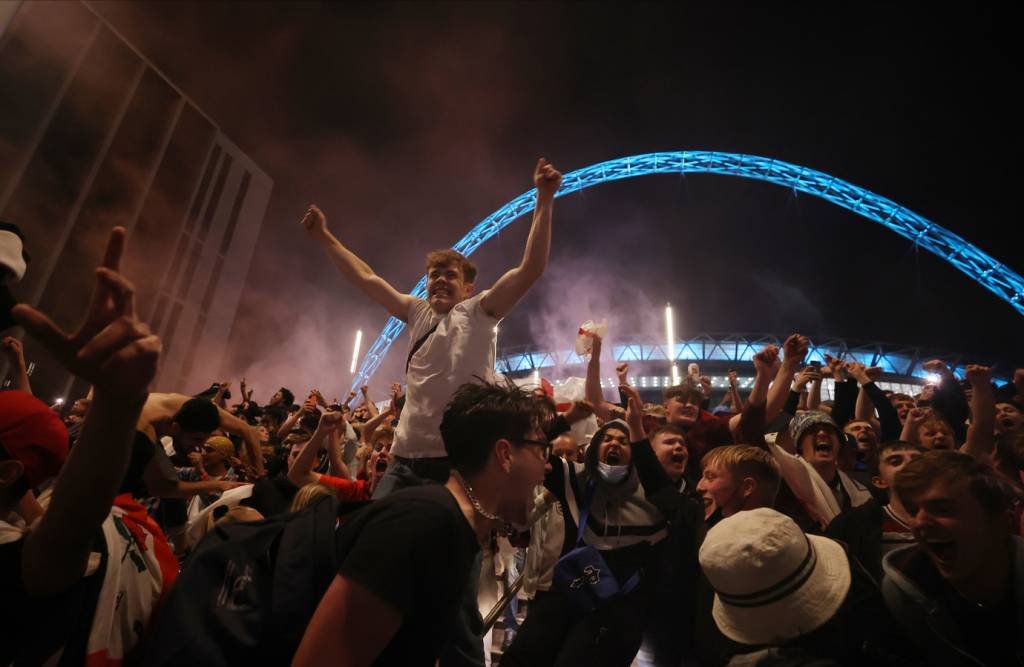 Final da Eurocopa em Wembley foi um evento 'superdisseminador' de covid