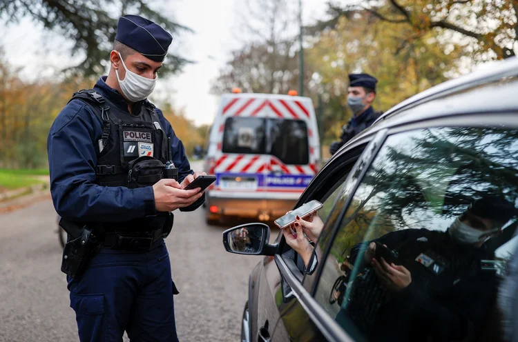 Paris: outras cidades francesas com limite de velocidade de 30 km/h incluem Bordeax, Estrasburgo e Toulouse (Christian Hartmann/Reuters)