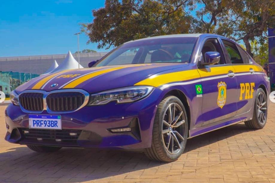 Polícia de MG tem Camaro: veja outros carros de luxo que viraram viatura -  21/11/2021 - UOL Carros