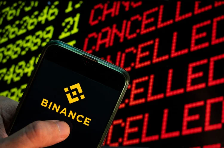 Binance anunciou interrupção de odferta de derivativos para usuários brasileiros (SOPA Images/Getty Images)