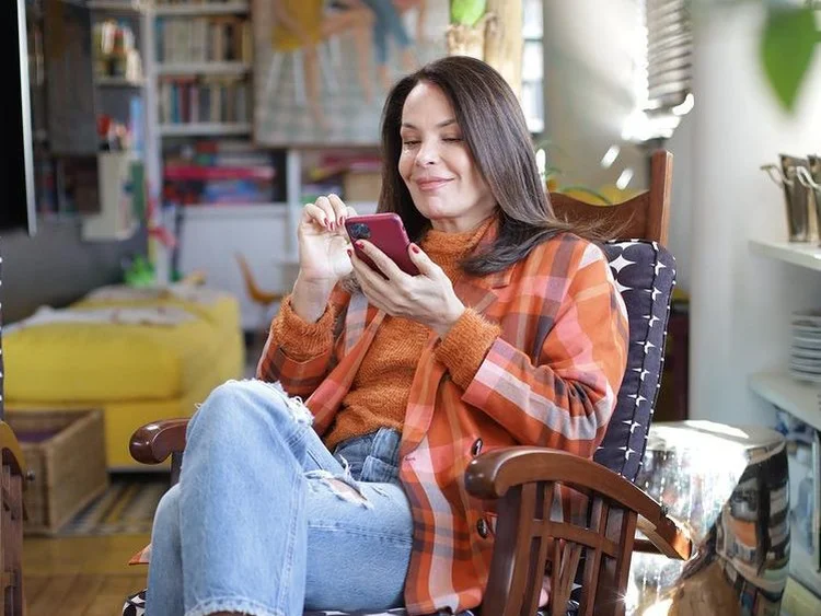 Carolina Ferraz: "sinto que, na internet, virei uma usina de projetos" (Reprodução/Instagram)