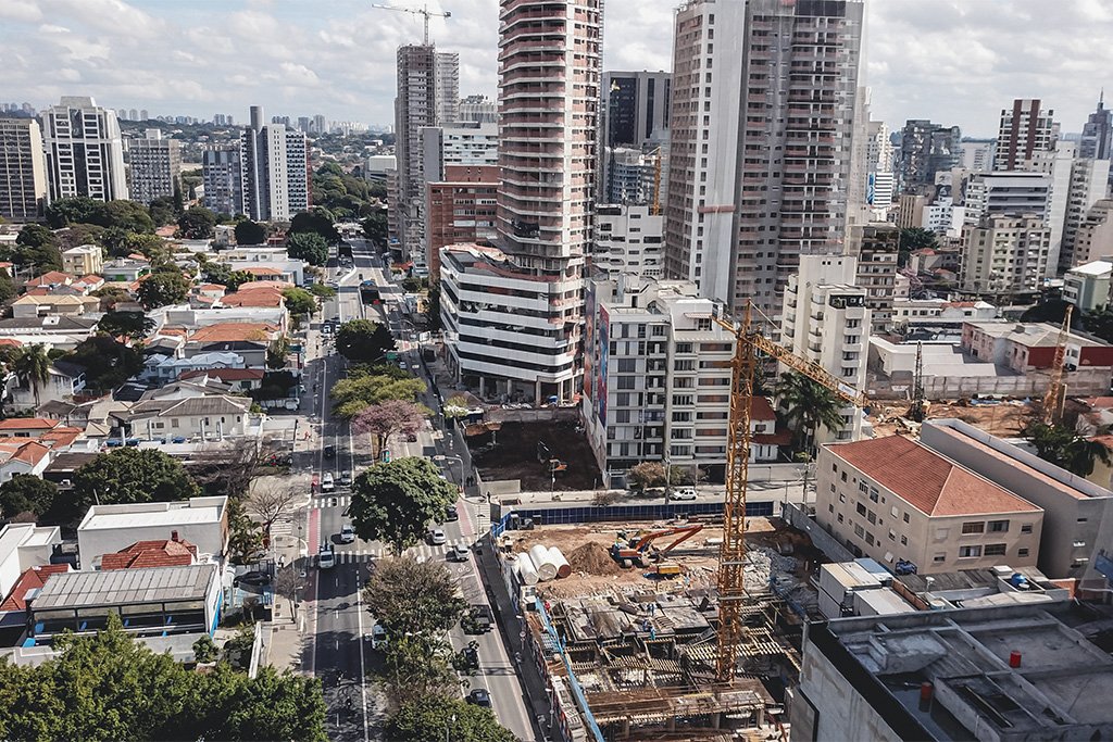 Prévia mostra melhora de geração de caixa e ações da MRV sobem mais de 5%