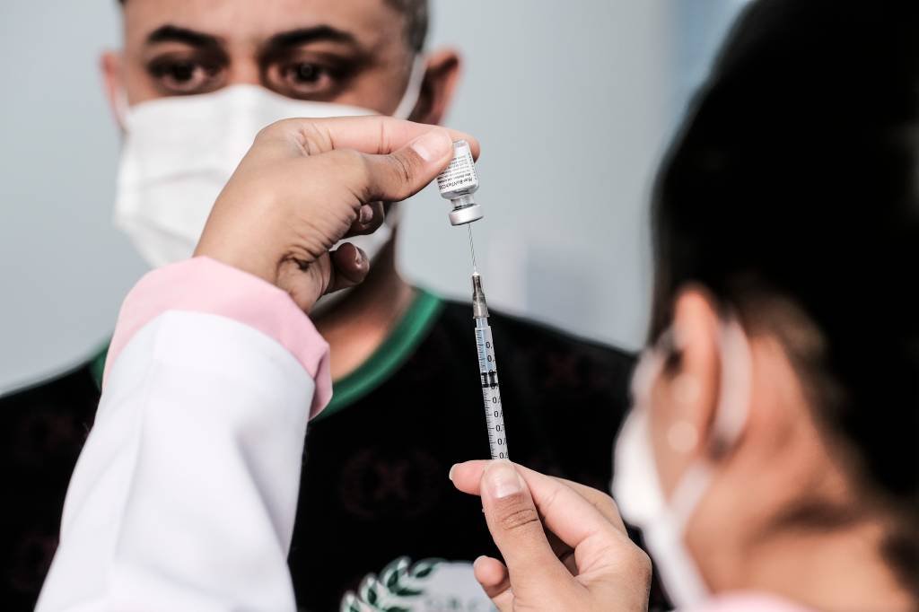 Em 3 ou 4 meses Brasil deve atingir número seguro de vacinados