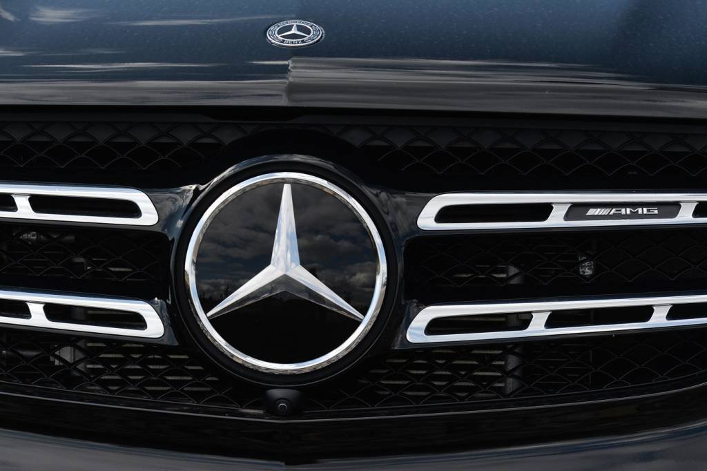 Mercedes-Benz: a fabricante alemã se esforça para manter o nível atual de rentabilidade, embora alguns custos, como despesas de viagens, devam subir novamente quando a pandemia for controlada (Getty Images/Artur Widak/NurPhoto)